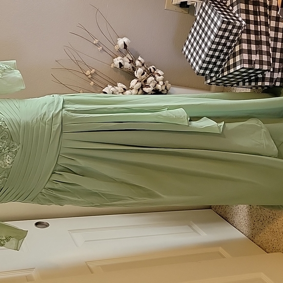 JJs House Dresses Sage Green Mother Of Bridegroomformal Long Dress